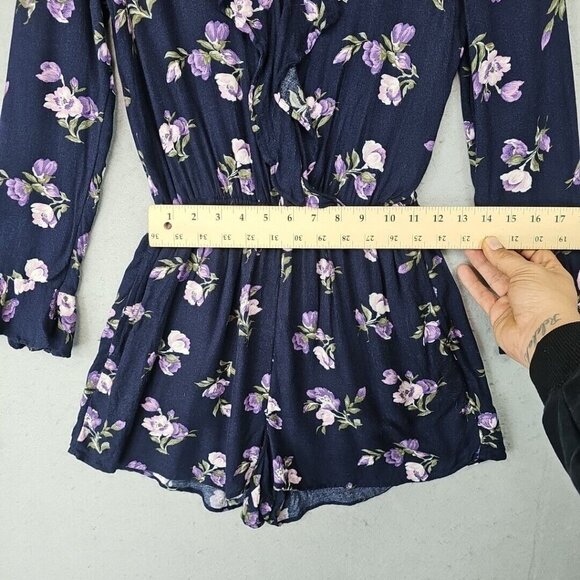 American Eagle Romper Womens XS Navy Blue Floral Viscose V-Neck Comfort Spring - Picture 5 of 12